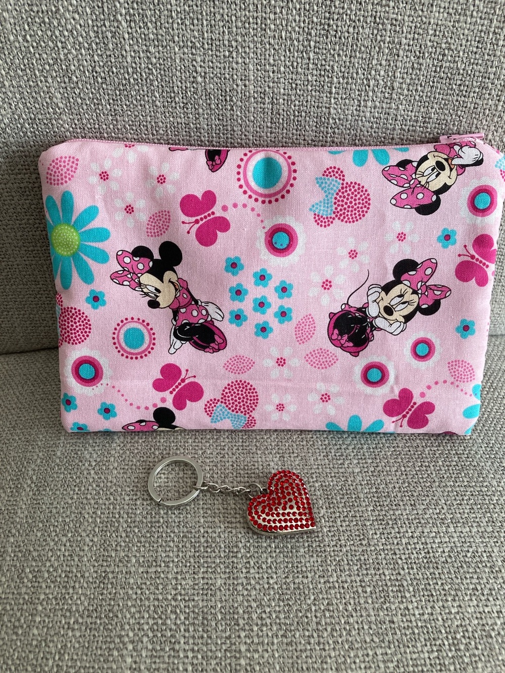 Disney Minnie Mouse Pink Floral Kids Zip Pouch